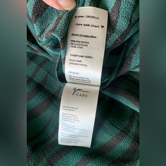 Grace & Mila Dress - Picture 7 of 7